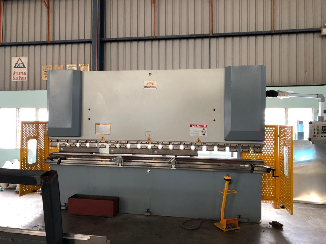 MASTIKA Hydraulic Press Brake